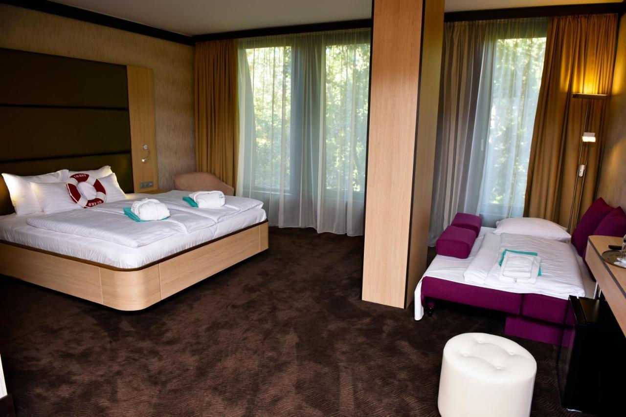 Portobello Wellness & Yacht Hotel Esztergom Eksteriør billede