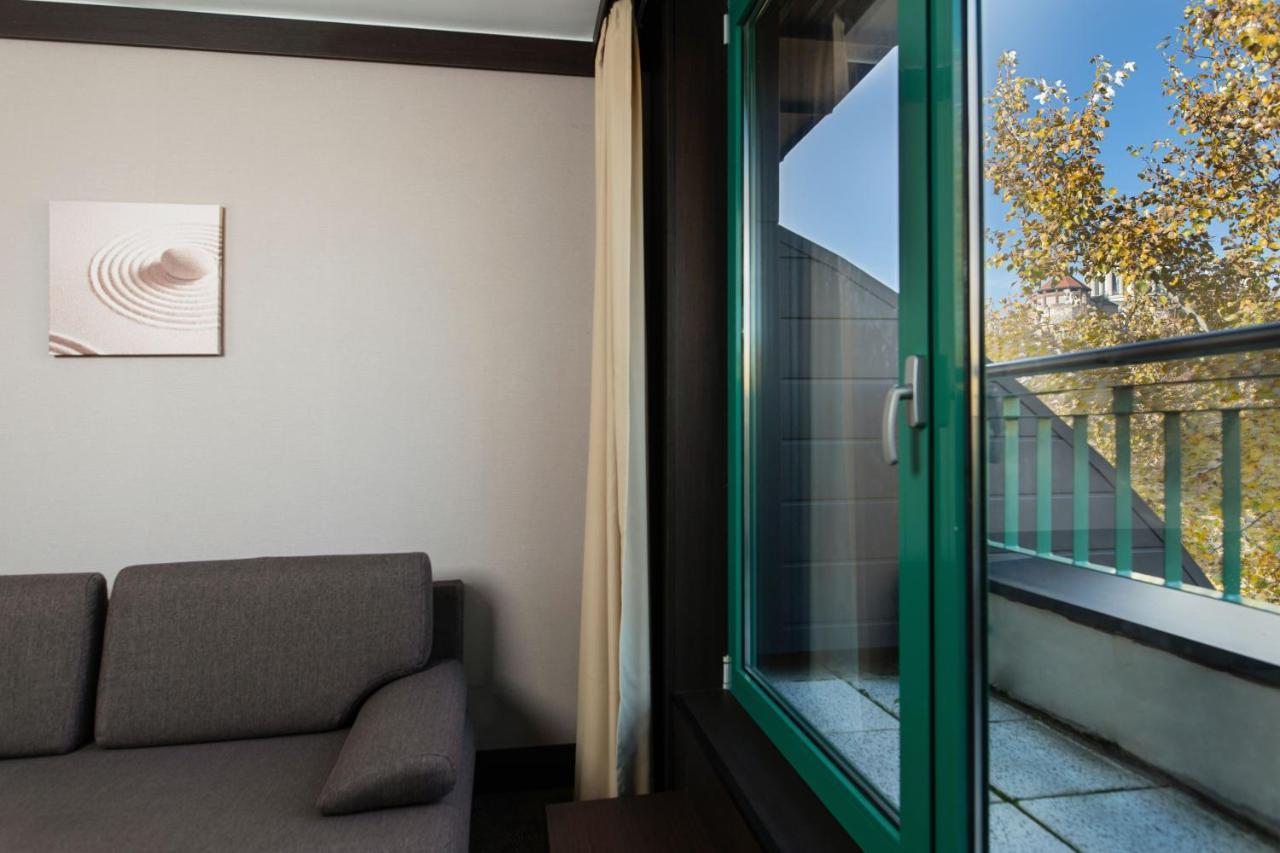 Portobello Wellness & Yacht Hotel Esztergom Eksteriør billede