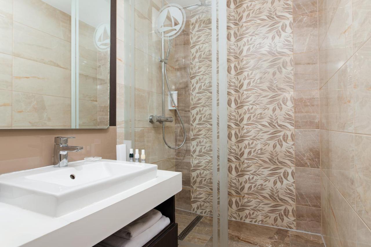 Portobello Wellness & Yacht Hotel Esztergom Eksteriør billede